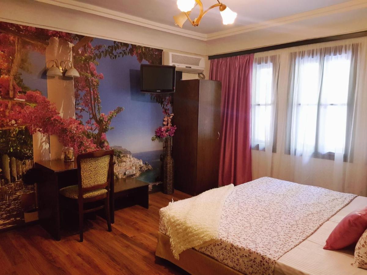 Hotel Minaliat Vek Shumen Dış mekan fotoğraf