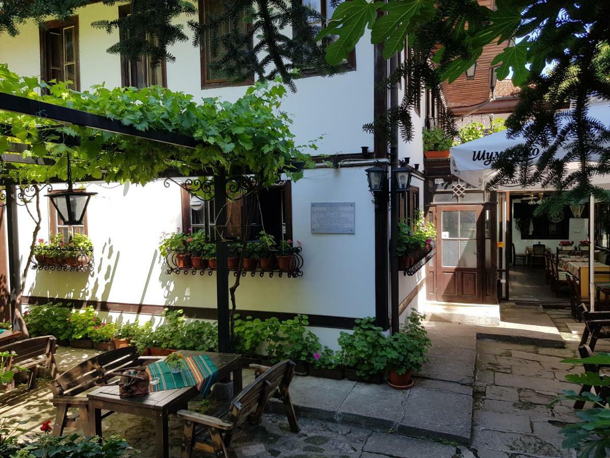 Hotel Minaliat Vek Shumen Dış mekan fotoğraf