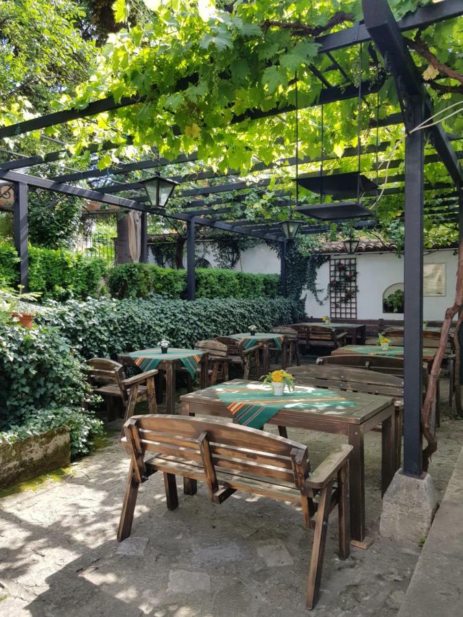 Hotel Minaliat Vek Shumen Dış mekan fotoğraf